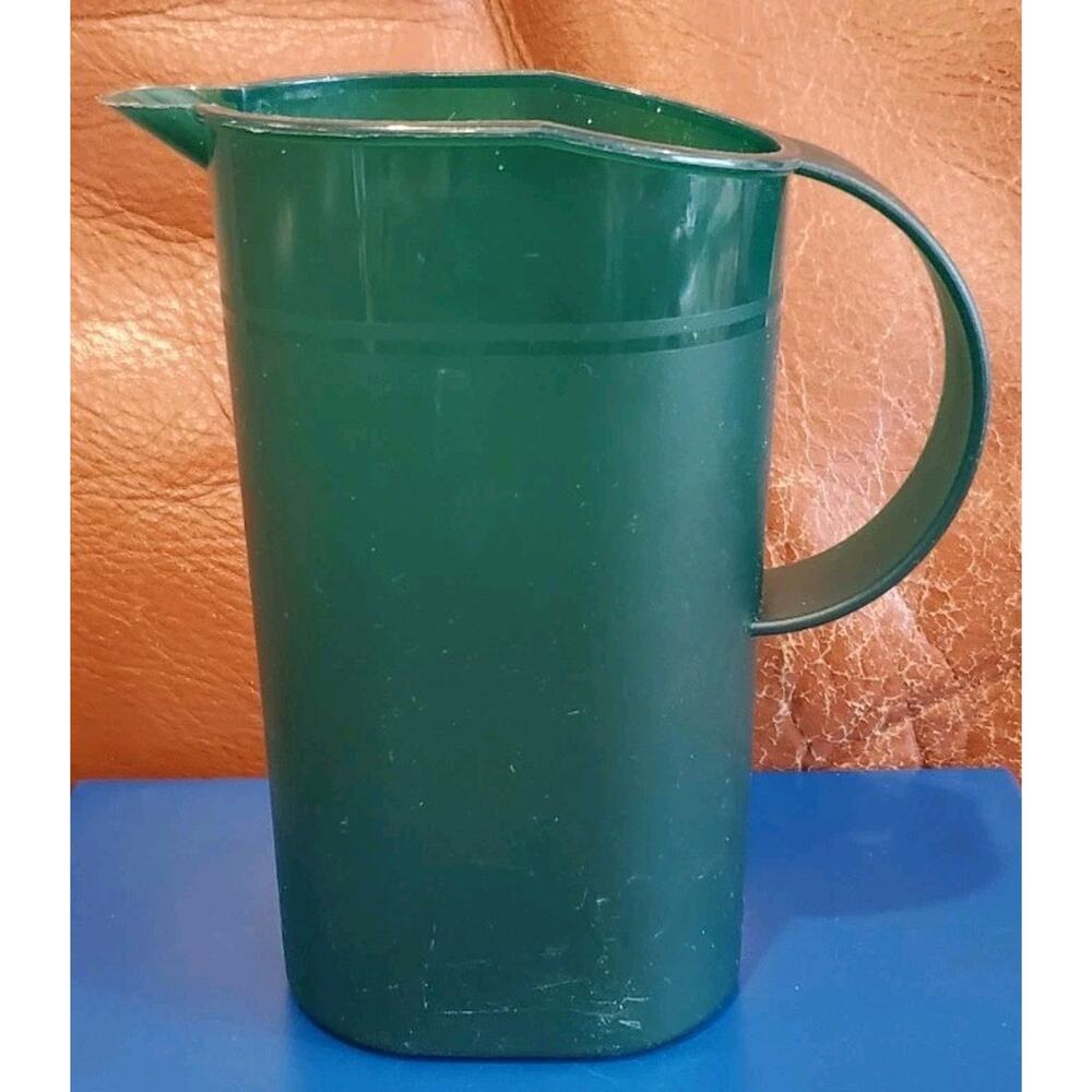 6 Inch Tall Dark Green Tupperware 500ml Pitcher Child Size Pretend Play No Lid